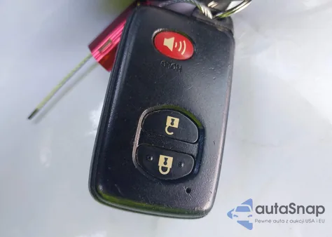 2010 Toyota Prius Ii z USA, uszkodzony, nr VIN JTDKN3DU6A0215716